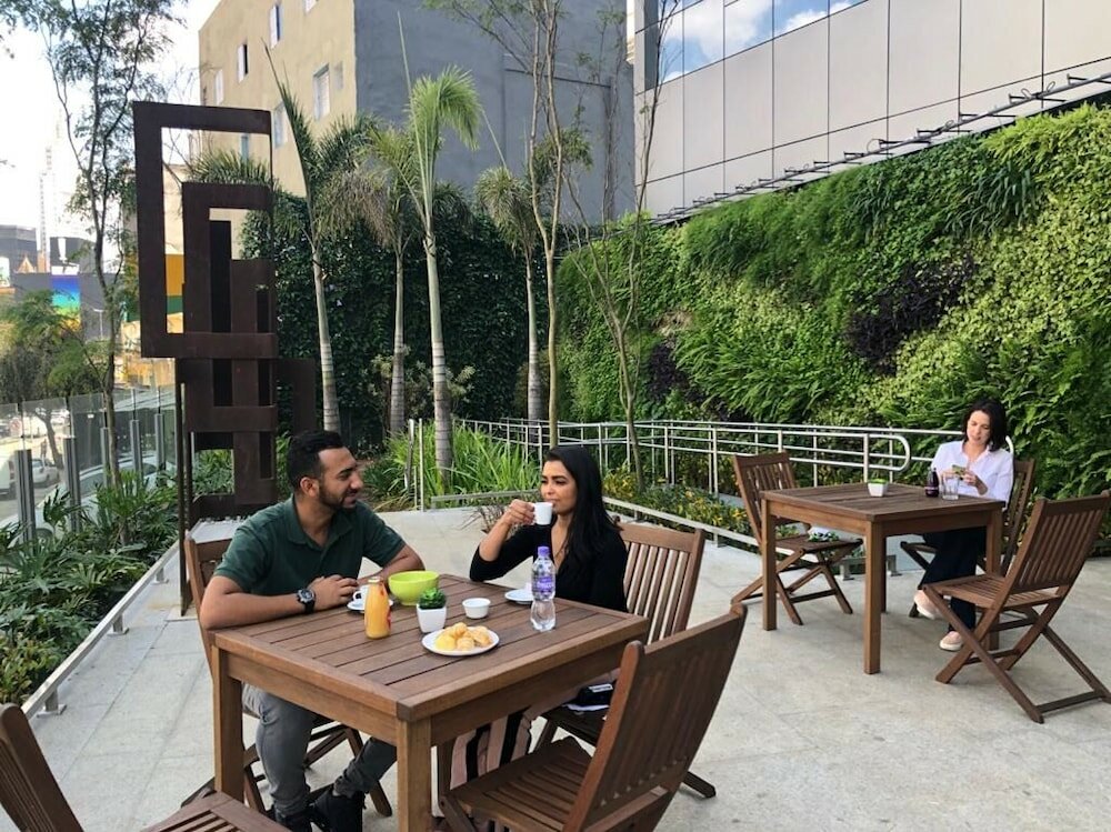 Фото ibis Styles SP Downtown