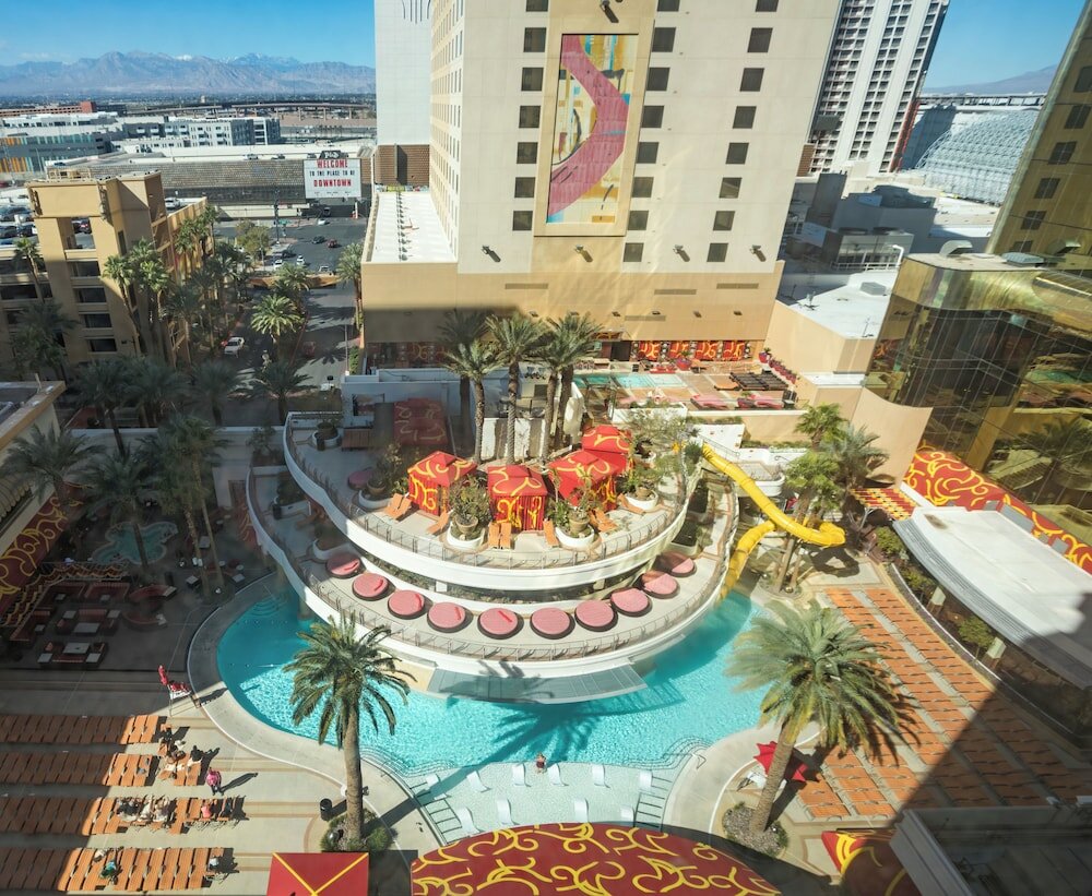 Фото Golden Nugget Las Vegas Hotel & Casino