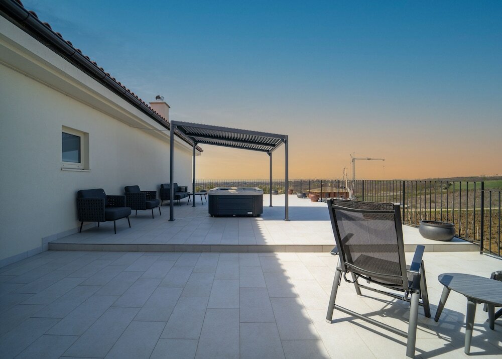 Фото Wine Residence Cattunar