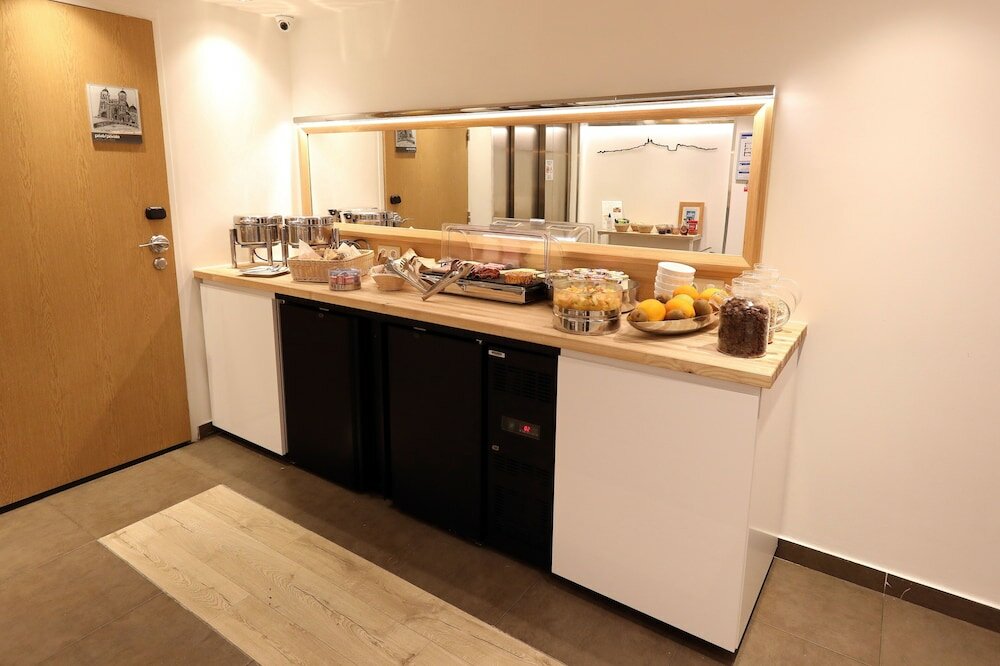 Фото Best Western Hotel du Mucem