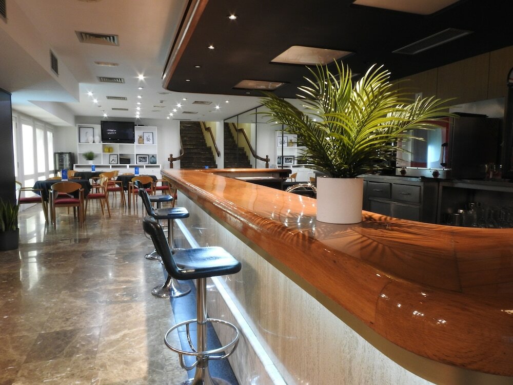 Фото Hotel Leuka