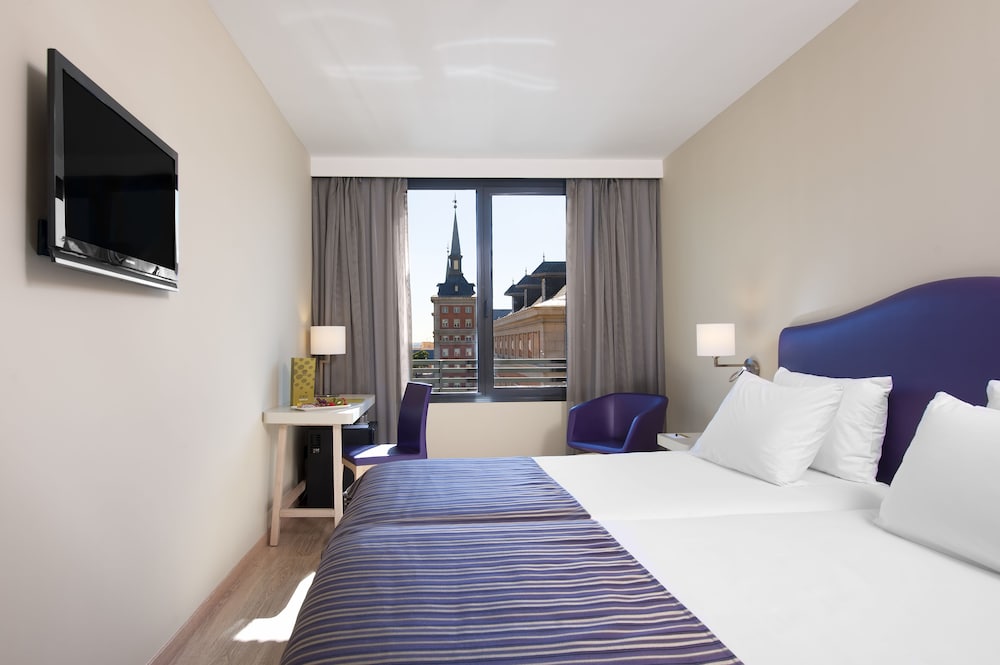 Фото Hotel Exe Moncloa