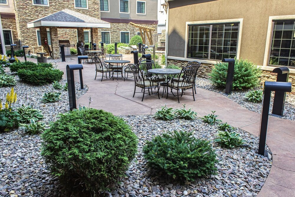 Фото Staybridge Suites Minot, an Ihg Hotel