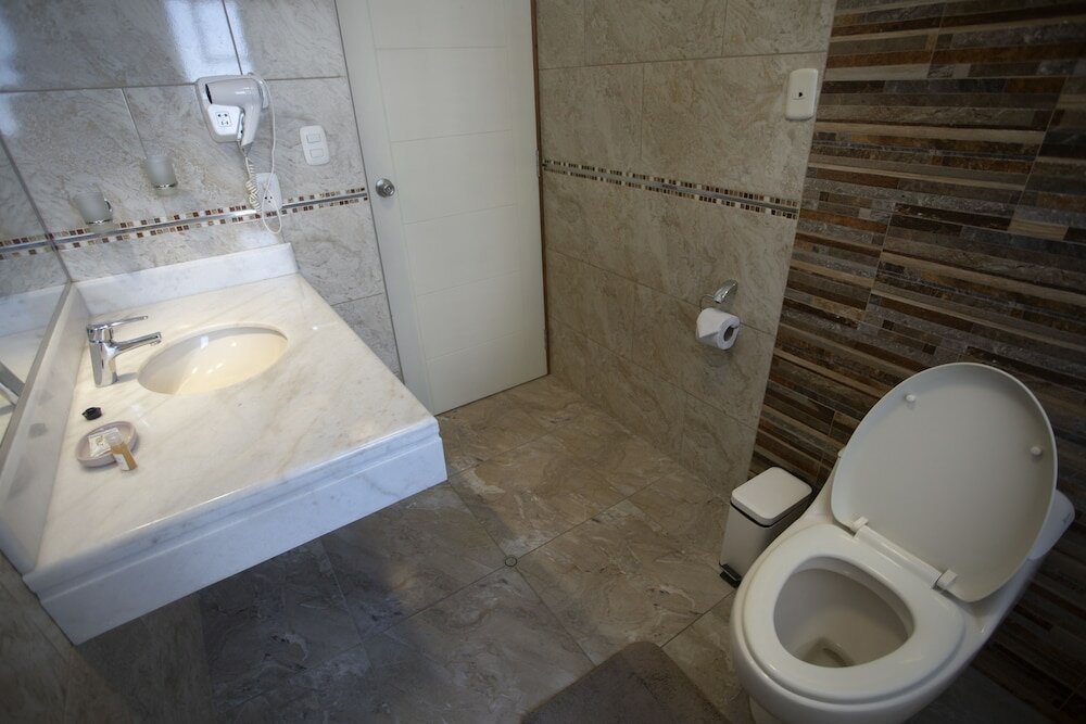 Фото Sol Plaza Hotel