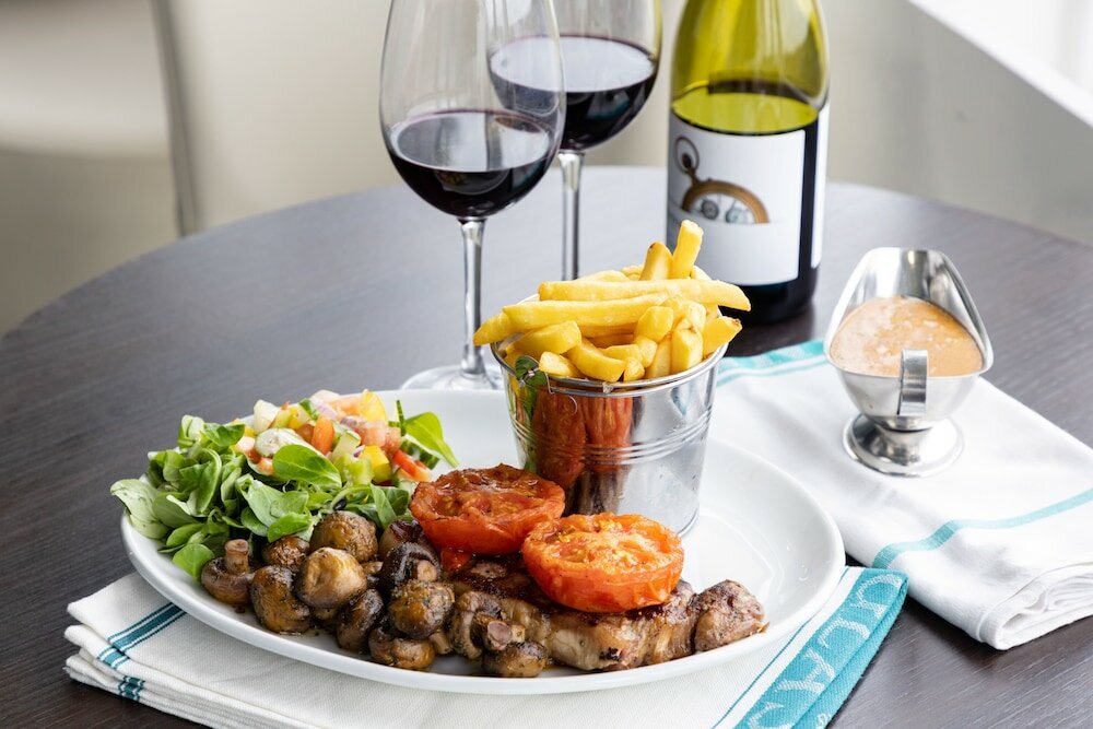 Фото The Burlington Hotel