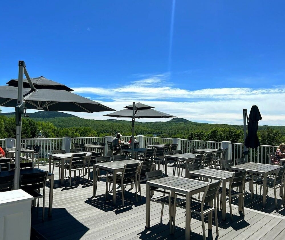 Фото The Lucerne Inn