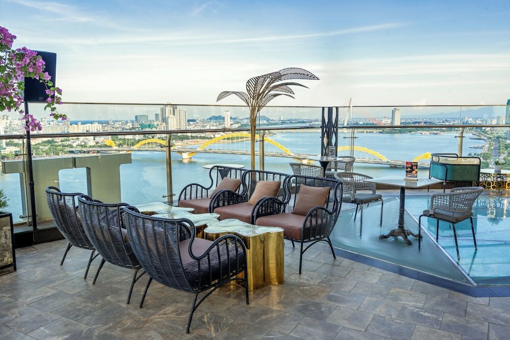 Фото Haian Riverfront Hotel Da Nang