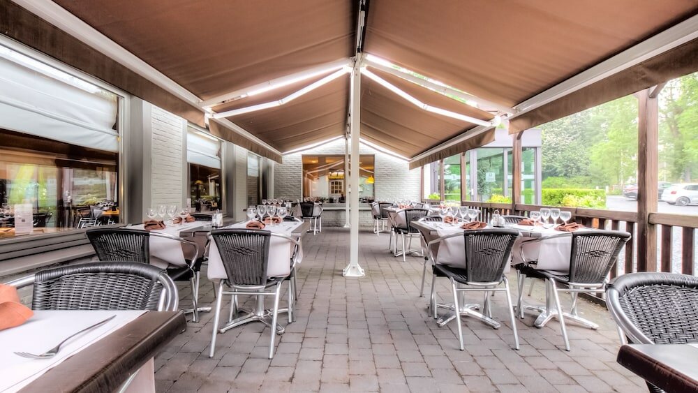 Фото Logis Hotel Restaurant des Acacias Lille Tourcoing