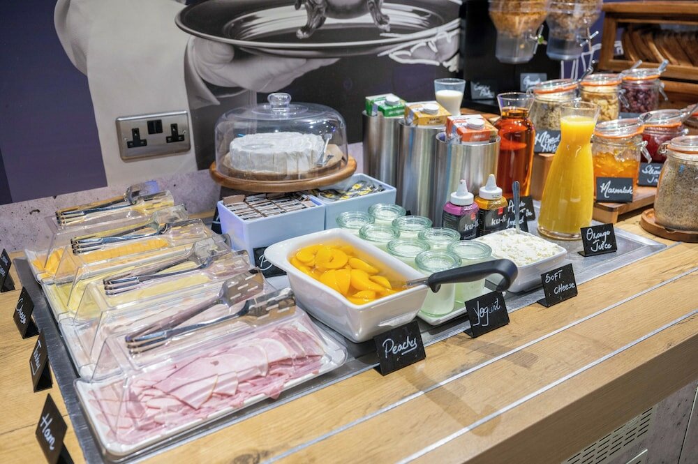 Фото Ibis London Barking