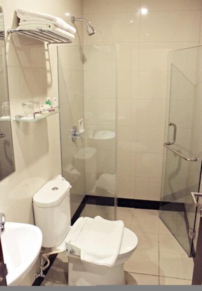 Фото Biz Hotel Batam