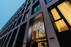 Гостиница Ruby Louise Hotel Frankfurt