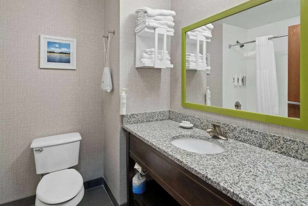 Фото Hampton Inn Franklin/Milford