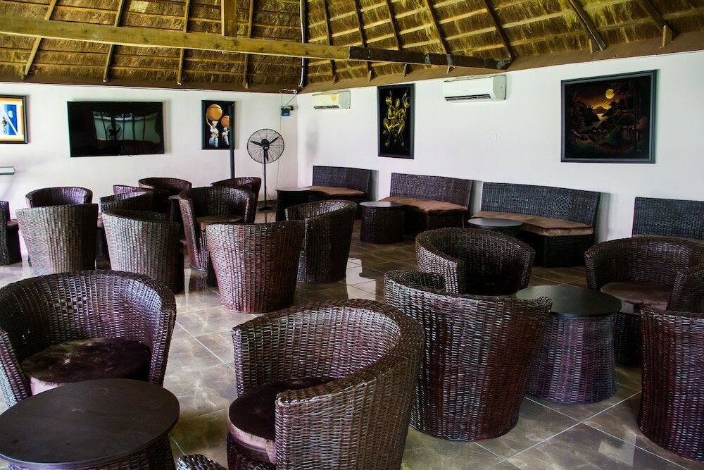 Фото Island Heights Hotel