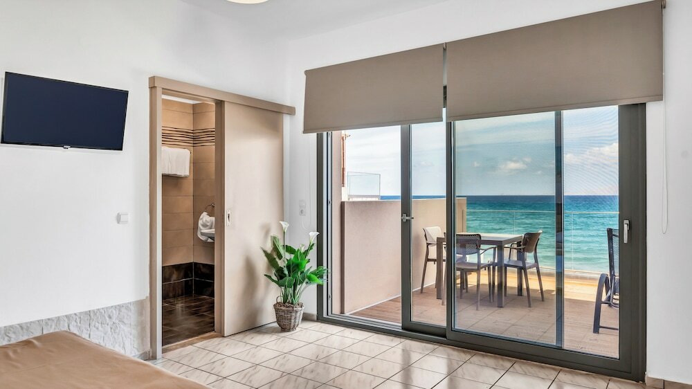 Фото Almare Beach Hotel