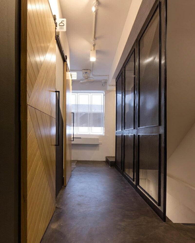 Фото Bed One Block Hostel