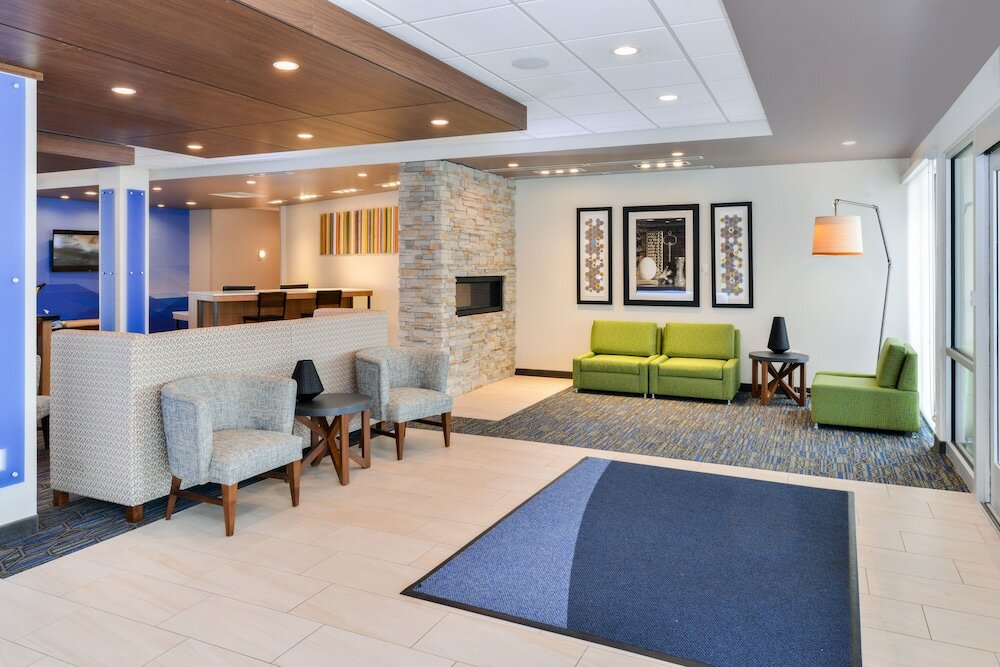 Фото Holiday Inn Express & Suites Ogallala, an Ihg Hotel