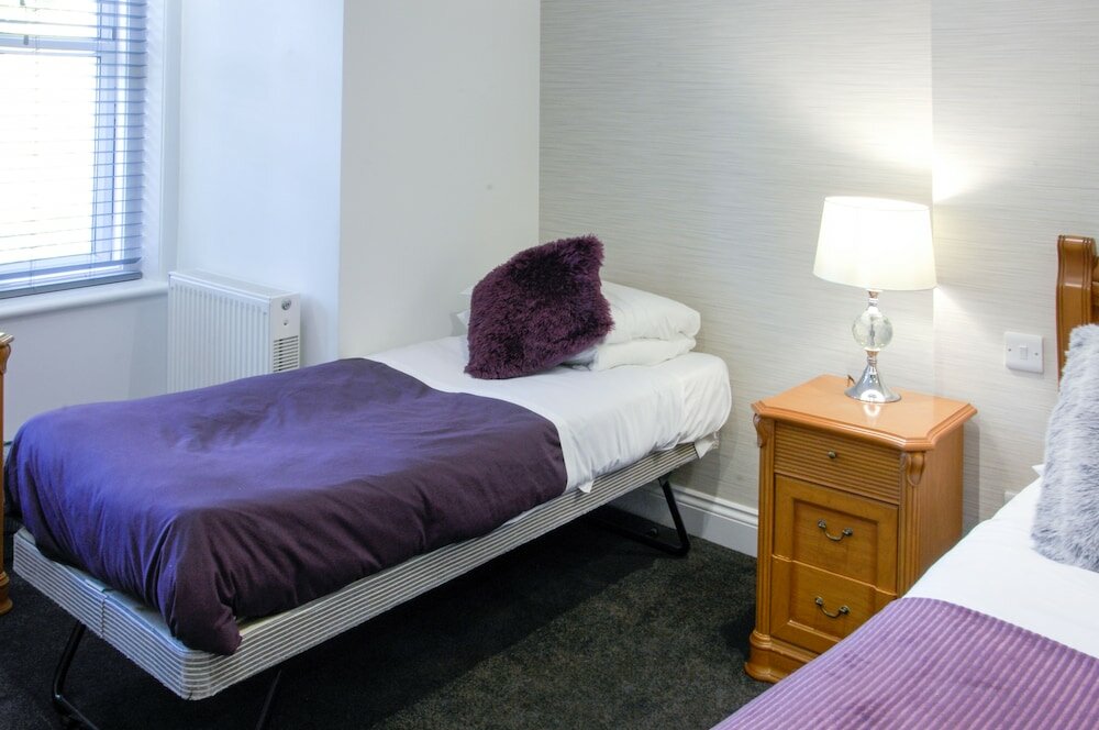 Фото New Westcliff Hotel