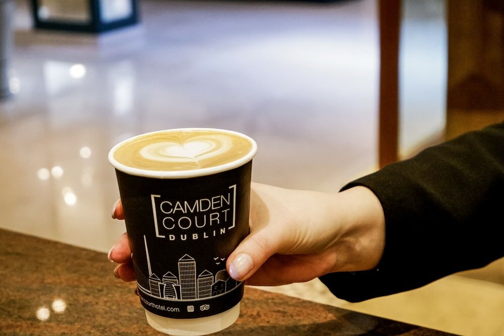 Фото Camden Court Hotel