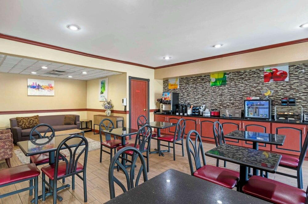 Фото Quality Suites