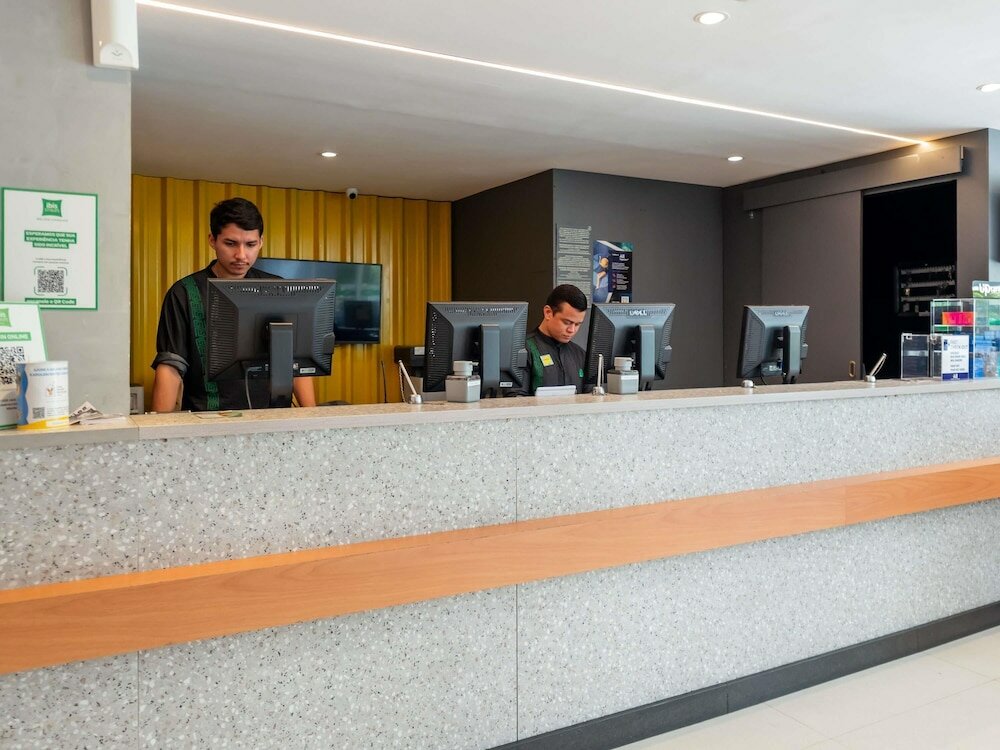 Фото Ibis Styles Belem Hangar