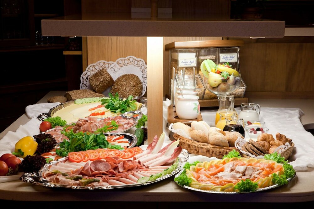 Фото Hotel Hachinger Hof