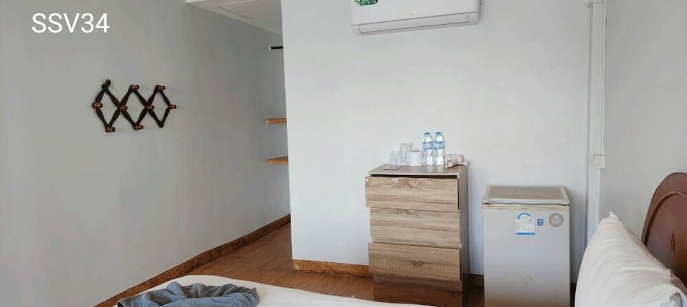 Фото Phi Phi Cozy Seafront Resort