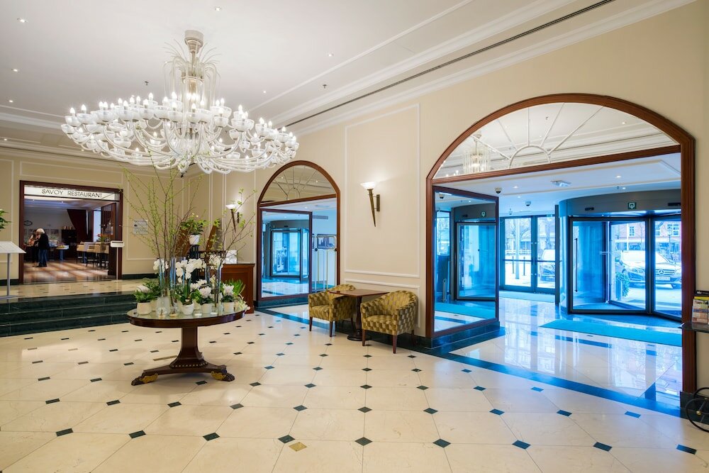 Фото отеля 2