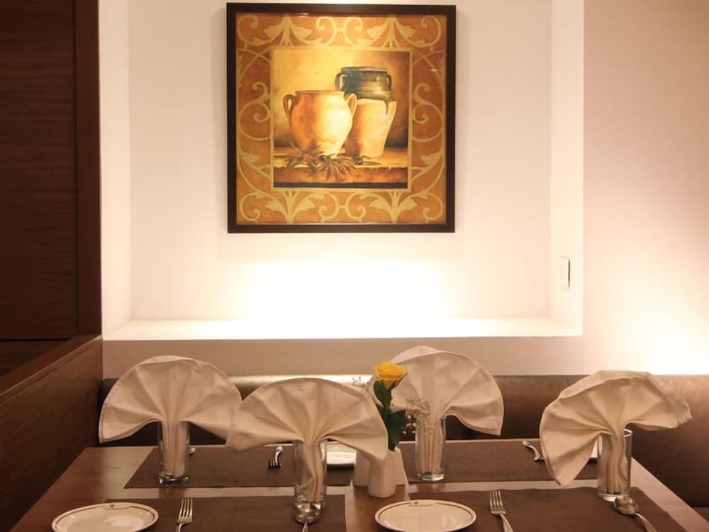 Фото Landmark Residency