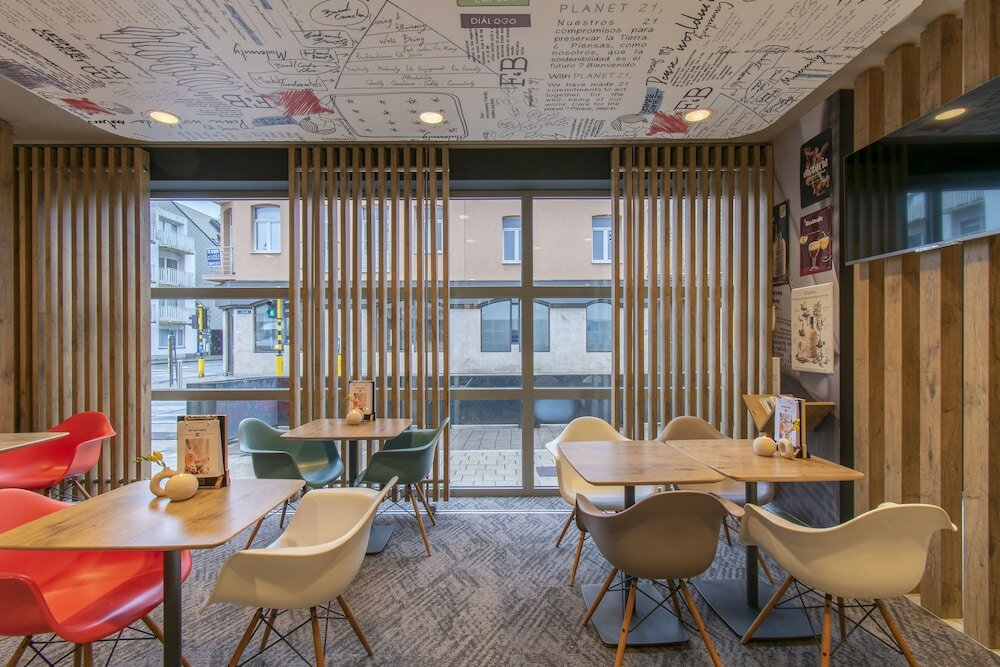 Фото Hotel ibis De Panne