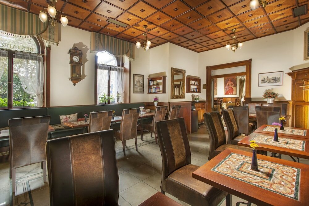 Фото Green Garden Hotel