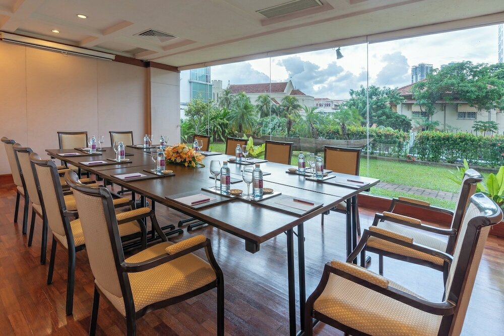 Фото Cinnamon Grand Colombo