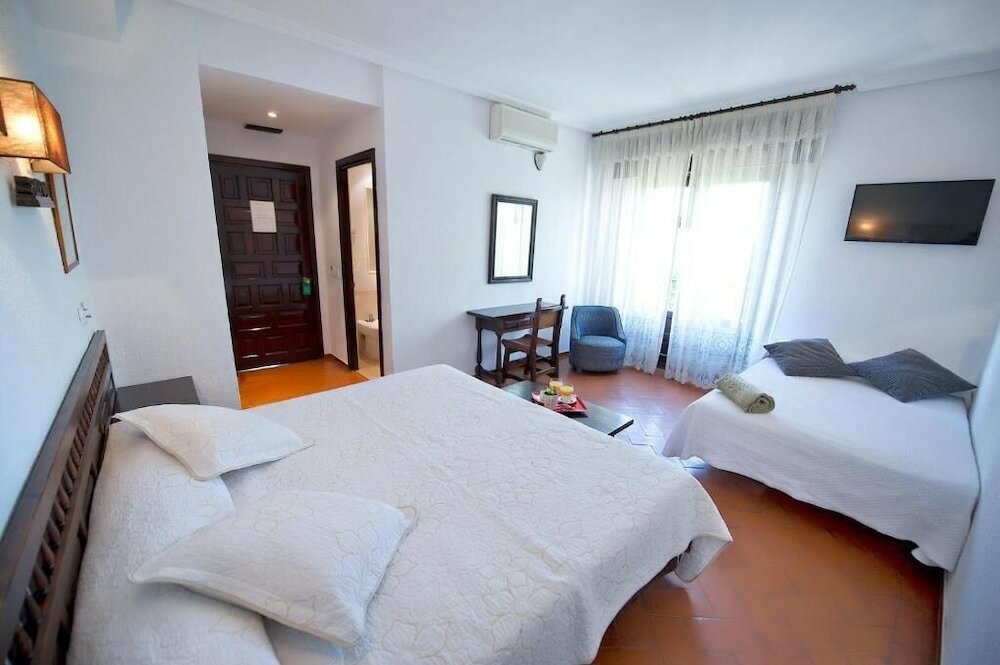 Фото Hospedium Hotel Juan II