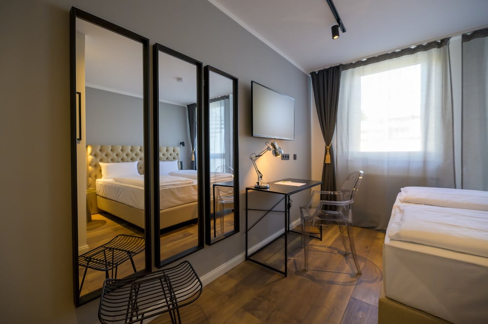 Фото Ibis Koln Leverkusen