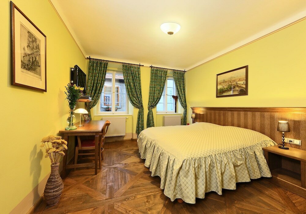 Фото Depandance Edward Kelly