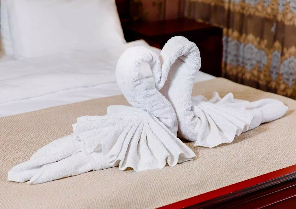 Фото Royal Antique Boutique Hotel