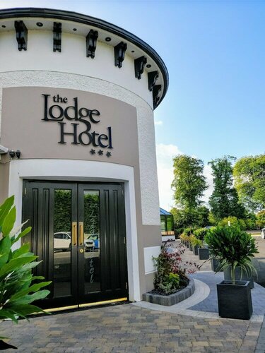 Внешний вид отеля The Lodge Hotel в Колерайне, фото 2