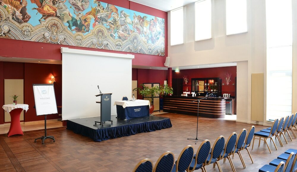 Фото Amrâth Grand Hotel de l’Empereur