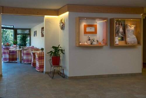 Гостиница Hotel Helvetia Intergolf в Кран-Монтане