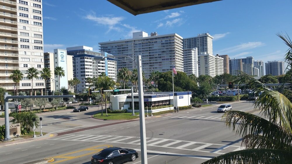 Фото Ocean Mile Hotel