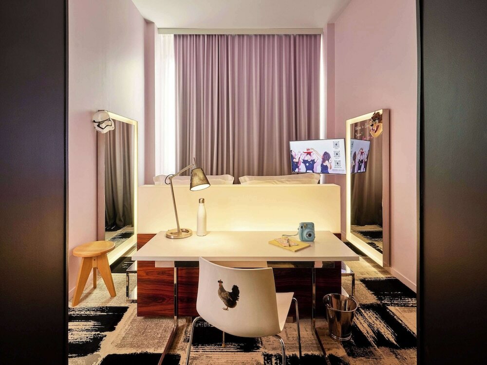 Фото Mama Shelter