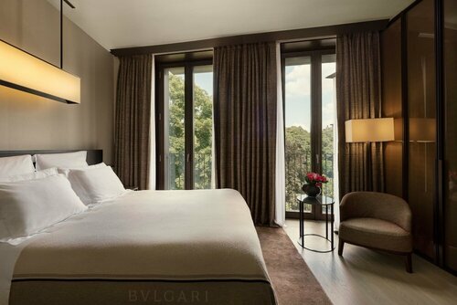 Внешний вид отеля Bulgari Hotel Milano в Милане, фото 3