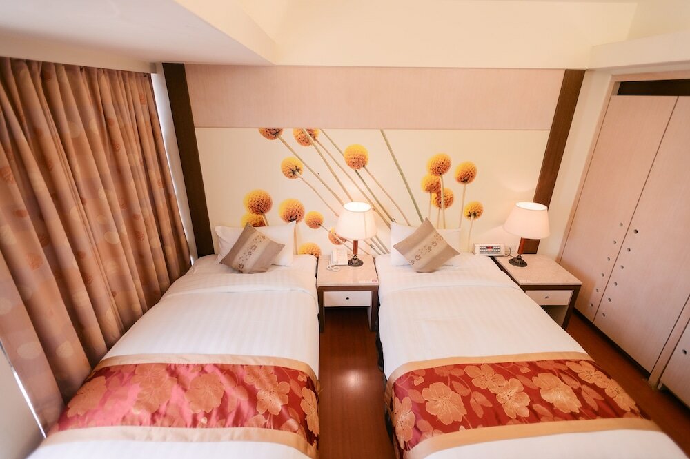 Фото Waugh Den Hotel