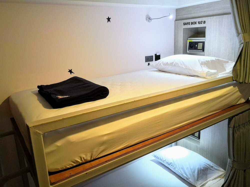 Фото Хостел Asleepbylantana