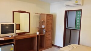 Rattana Guesthouse & Bungalow (Surat Thani, City of Ko Samui, Samui Island), hotel