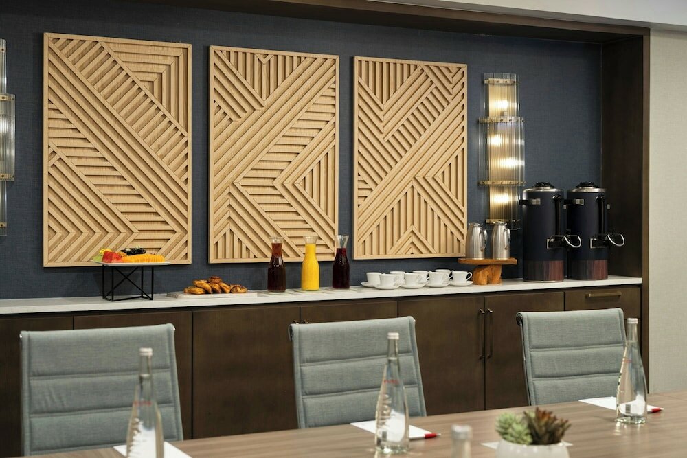 Фото Torrance Marriott Redondo Beach