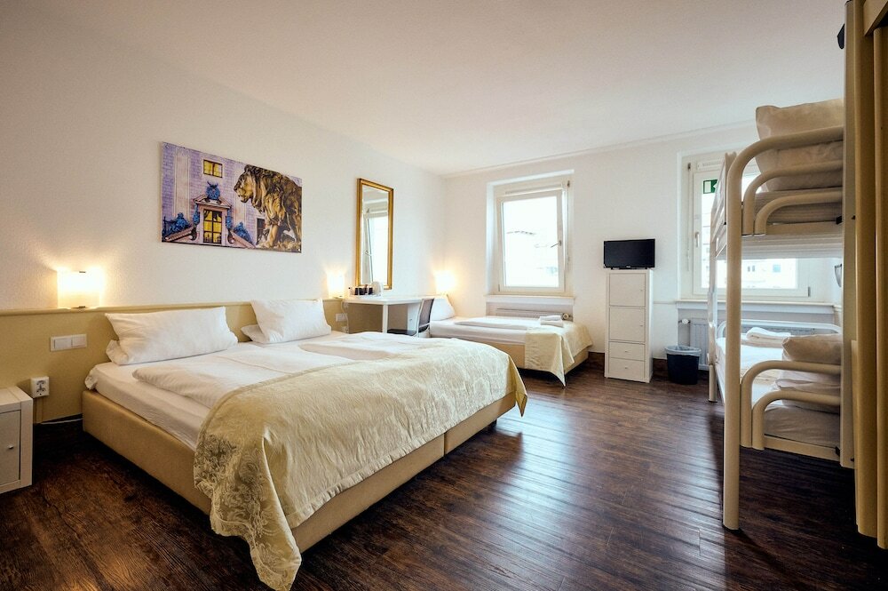 Фото The 4you Hostel & Hotel Munich