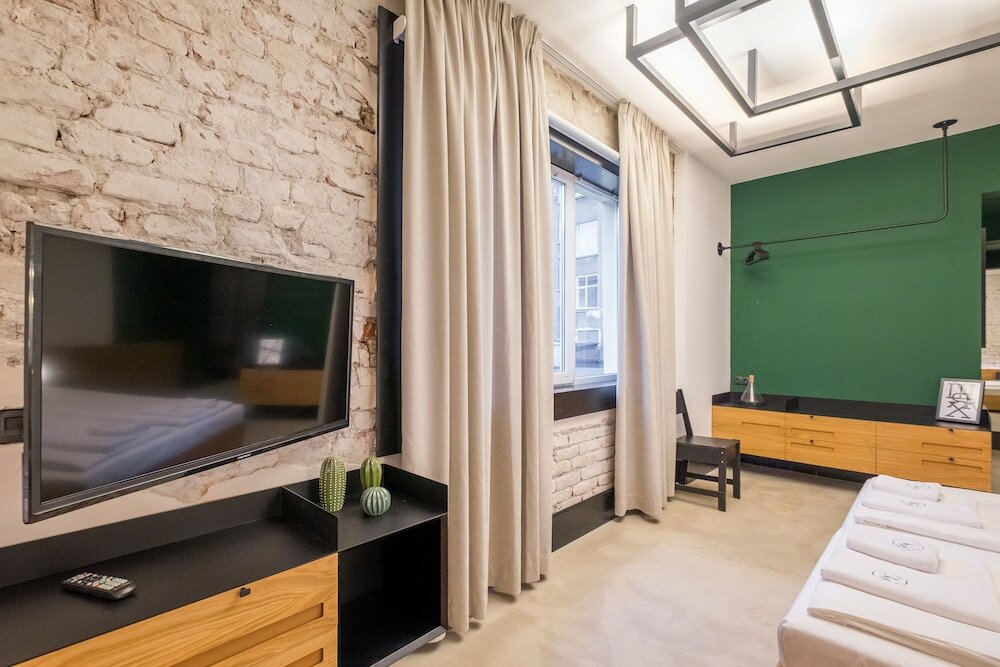 Фото R34 Boutique Hotel