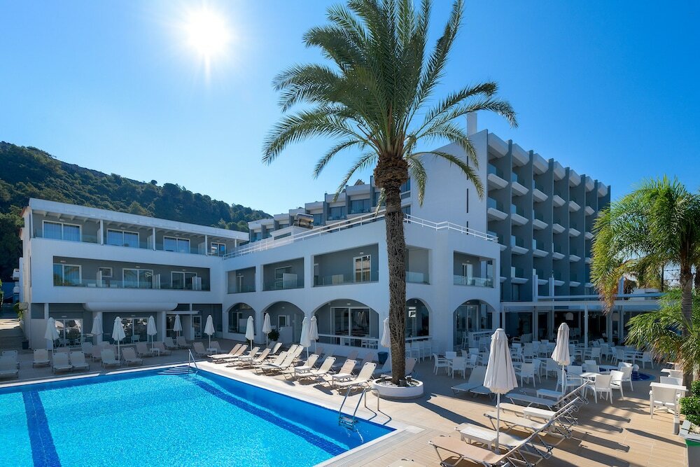 Фото Oceanis Park Hotel