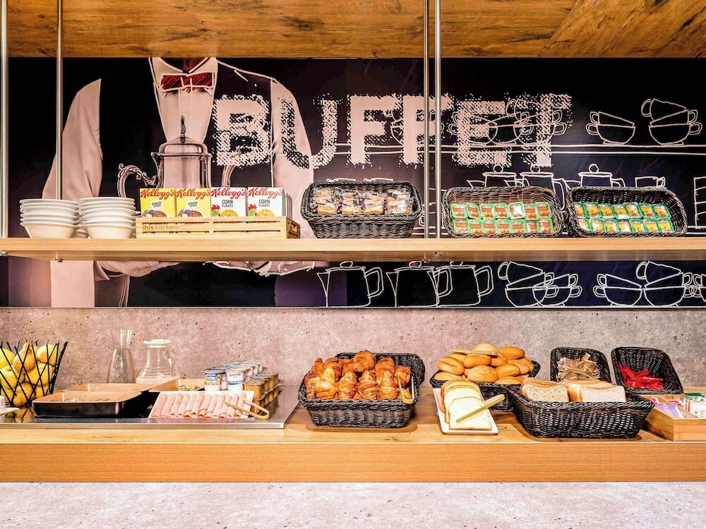 Фото 108360028294