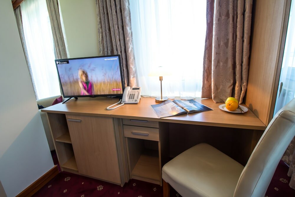 Фото Cezar Hotel